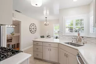 5530 E St, Sacramento, CA 95819 - Photo 14