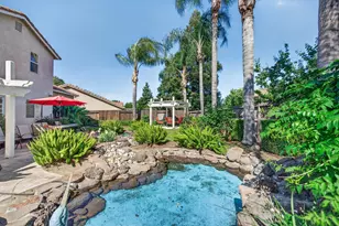 1024 Mabel Josephine Ct, Tracy, CA 95377 - Photo 2
