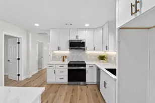 3217 43rd St, Sacramento, CA 95817 - Photo 16