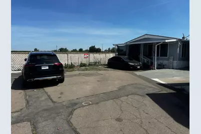 N Wilson Way #25, Stockton, CA 95205 - Photo 4