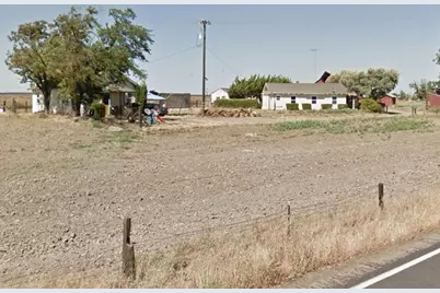 3135 W Canal Boulevard, Tracy, CA 95304 - Photo 2