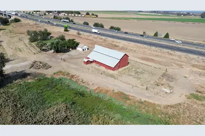 3135 W Canal Boulevard, Tracy, CA 95304 - Photo 4