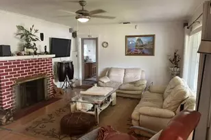 2076 20th Ave, Sacramento, CA 95822 - Photo 4
