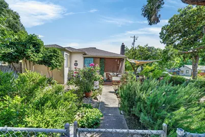 2080 Lucerne Avenue, Stockton, CA 95203 - Photo 2
