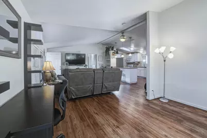 La Perla Drive, Modesto, CA 95357 - Photo 14