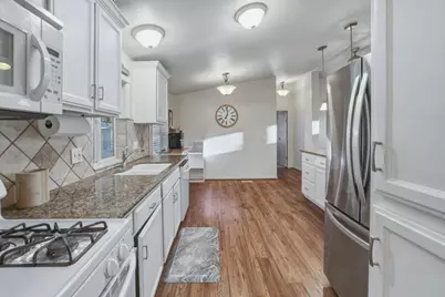La Perla Drive, Modesto, CA 95357 - Photo 22