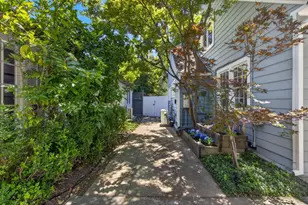 2702 Donner Way, Sacramento, CA 95818 - Photo 72