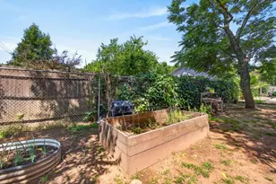 3732 6th Ave, Sacramento, CA 95817 - Photo 10
