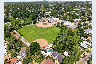 3732 6th Avenue, Sacramento, CA 95817 - Photo 16