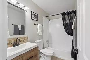 4028 Bairnsdale Way, Sacramento, CA 95826 - Photo 20