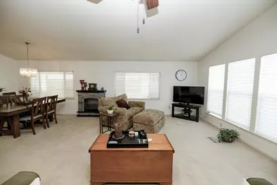 Held Drive #43, Modesto, CA 95355 - Photo 12
