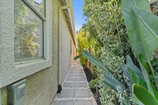 4803 Windsong St, Sacramento, CA 95834 - Photo 44