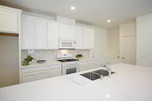 10851 Arrington Dr, Rancho Cordova, CA 95670 - Photo 10