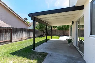 6130 Crossroads, Riverbank, CA 95367 - Photo 14