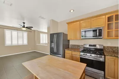 5523 Tamarindo Lane, Elk Grove, CA 95758 - Photo 40