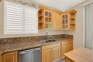 5523 Tamarindo Ln, Elk Grove, CA 95758 - Photo 42