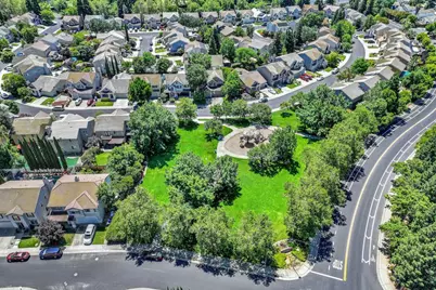 5523 Tamarindo Lane, Elk Grove, CA 95758 - Photo 76