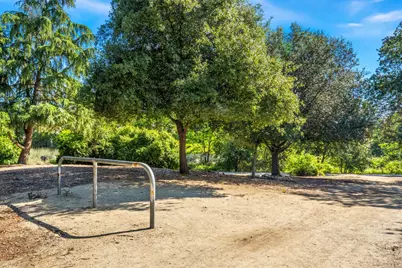 9334 Aizenberg Circle, Elk Grove, CA 95624 - Photo 26