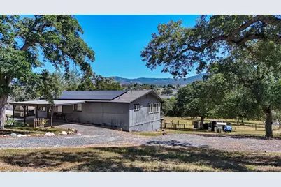 10448 Lozano Street, Coulterville, CA 95311 - Photo 8