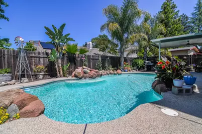 7613 Glenbain Way, Elk Grove, CA 95758 - Photo 92