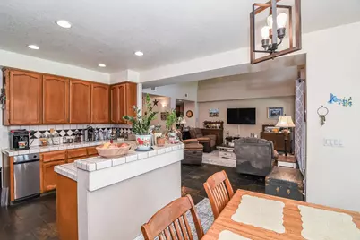 7613 Glenbain Way, Elk Grove, CA 95758 - Photo 42