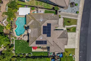 7613 Glenbain Way, Elk Grove, CA 95758 - Photo 32