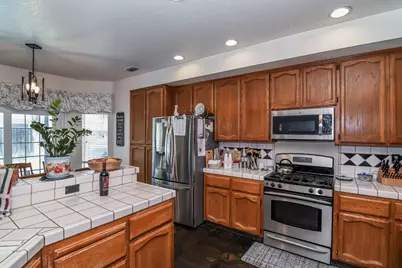 7613 Glenbain Way, Elk Grove, CA 95758 - Photo 50