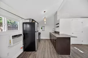 4201 56th St, Sacramento, CA 95820 - Photo 40