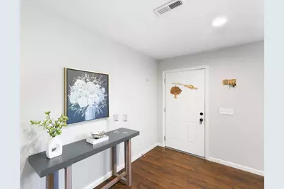 2757 Altos Avenue, Sacramento, CA 95815 - Photo 12