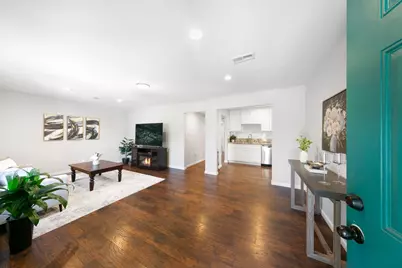 2757 Altos Avenue, Sacramento, CA 95815 - Photo 10