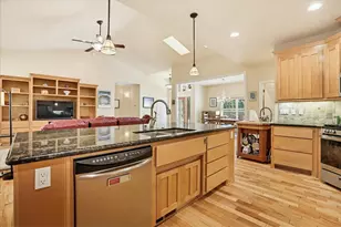 15084 Lake Ln, Nevada City, CA 95959 - Photo 12