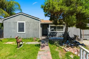 1823 W Acacia St, Stockton, CA 95203 - Photo 2