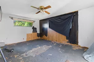 1823 W Acacia St, Stockton, CA 95203 - Photo 22