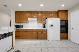 2195 Brigadoon Walk, Manteca, CA 95336 - Photo 8