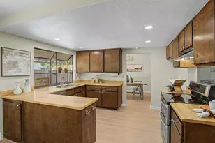 6 Lacota Ct, Sacramento, CA 95823 - Photo 6