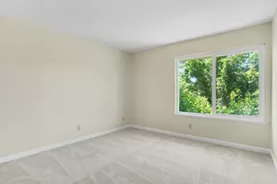 6 Lacota Ct, Sacramento, CA 95823 - Photo 36