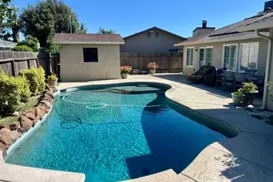 1826 Reisling Dr, Lodi, CA 95240 - Photo 32