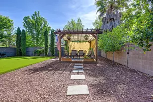 17 Kings Beach Pl, Sacramento, CA 95835 - Photo 20