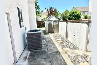 10421 Almanor Circle, Stockton, CA 95219 - Photo 46