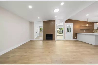 924 Cummins Way, West Sacramento, CA 95605 - Photo 6