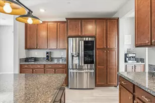 2725 N Cove Dr, Sacramento, CA 95833 - Photo 10