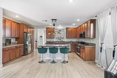 2725 N Cove Drive, Sacramento, CA 95833 - Photo 8