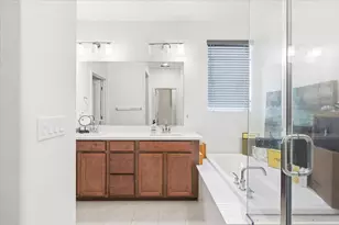 2725 N Cove Dr, Sacramento, CA 95833 - Photo 18