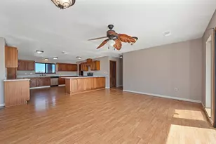 7495 Passalis Ln, Sacramento, CA 95829 - Photo 26