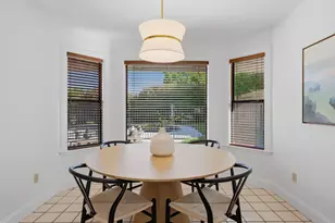 1812 Summerhill Dr, Roseville, CA 95661 - Photo 12