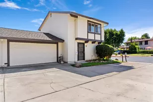 2235 Kingstree Ln, Rancho Cordova, CA 95670 - Photo 2