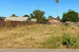 119 Willow Ave, Manteca, CA 95337 - Photo 1