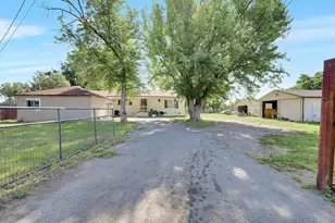 1122 French St, Gridley, CA 95948 - Photo 2