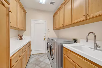 3324 La Playa Drive, Davis, CA 95618 - Photo 50
