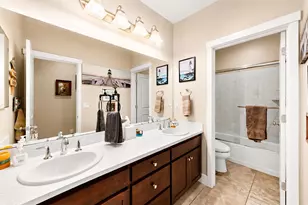 1176 Obsidian Ct, Los Banos, CA 93635 - Photo 12